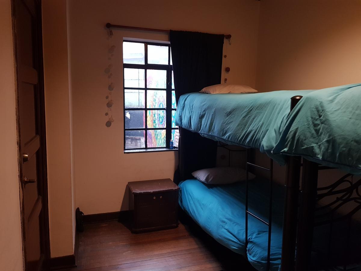 Hostel Casa 32 Dc โบโกตา ภายนอก รูปภาพ