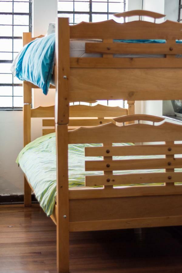 Hostel Casa 32 Dc โบโกตา ภายนอก รูปภาพ
